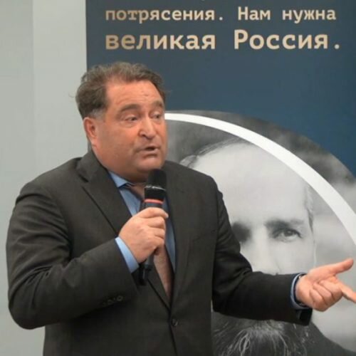 Назвать крейсер «Столыпин»