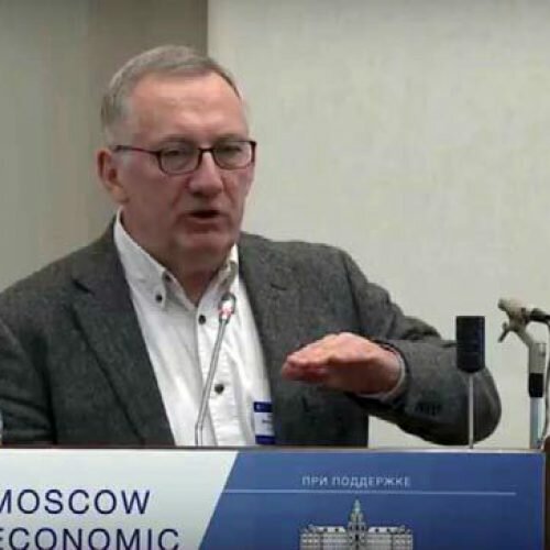Социальный стандарт как цель роста